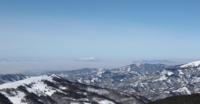 Babin zub - panorama sa pogledom na Kopaonik i skijanje na staroj planini