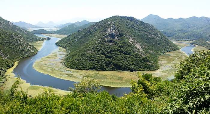 Skadarsko jezero i Najbolje domaće vino iz Rijeke Crnojevića – Vranac Djuraškovića