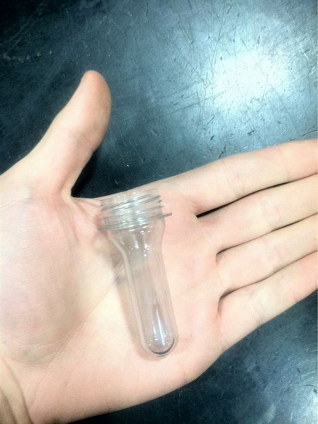 PET epruveta od koje se dobija flaša od 2 litra - 20 fotografija u koje je teško poverovati_resize