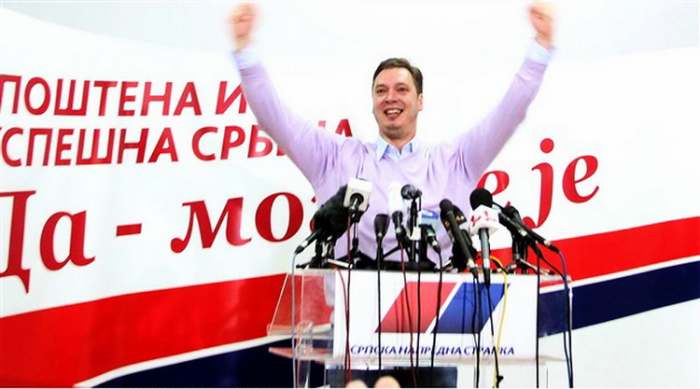 Srpski super heroj ide sam protiv svih – Aleksandar Vučić lik i delo supermen