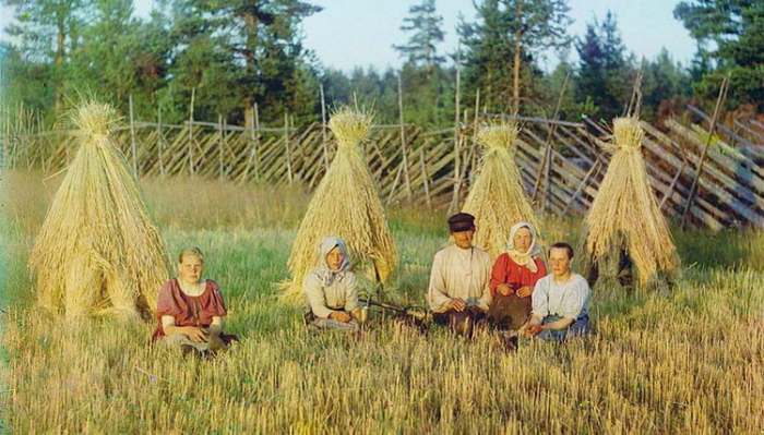 fotografije u boji carske Rusije - Sergej Mihailovič Prokudin Gorski radnici u polju