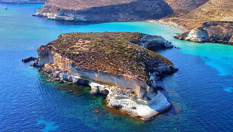 Lampeduza Najbolja Italijanska ostrva za letovanje i odmor