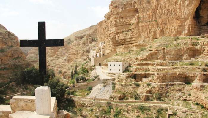 Božije staranje i vera Svetog Teodosija - Manastir Svetog Djordja u pustinji