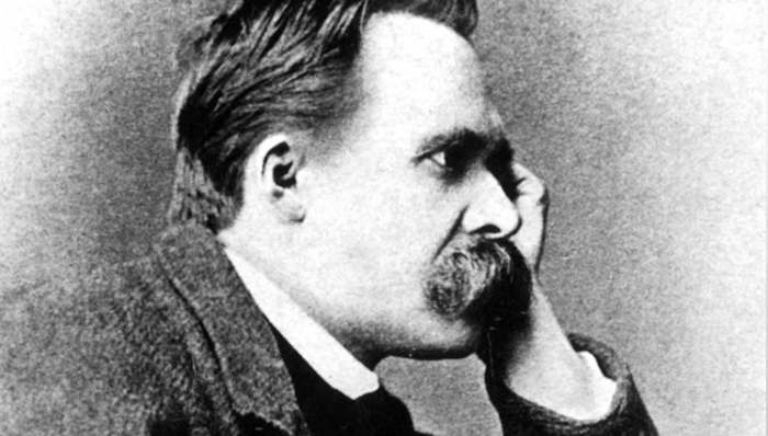 Friedrich Nietzsche i Sigmund Freud - pisaća mašina i plastični mozak