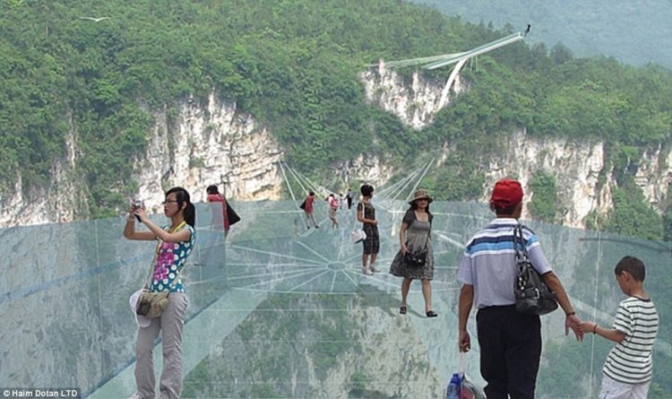 Glass bridge in China 5