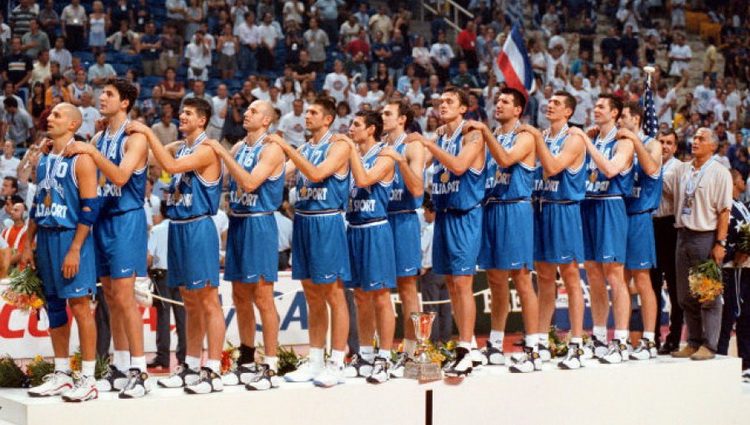 Košarkaška reprezentacija Jugoslavije 1998 prvak Evrope Ko je sve osvajao Evropsko prvenstvo u Košarci