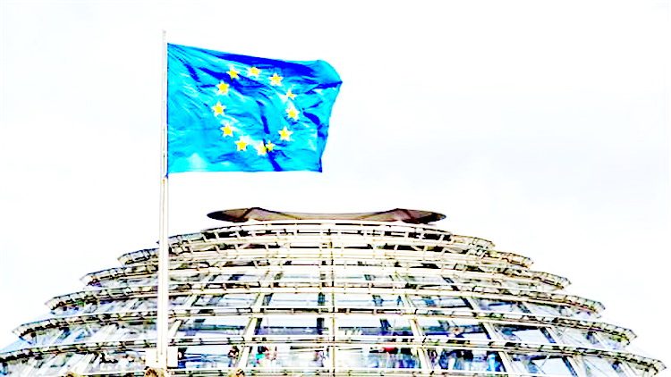 EU zastava - Srpska elita danas - etika kolonijalnog mentaliteta