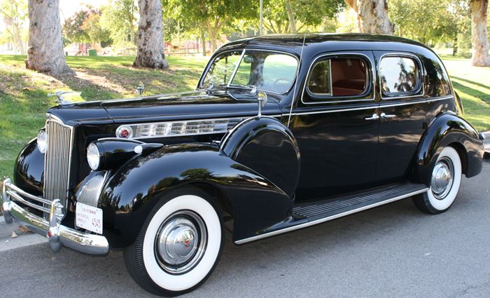 Packard sedan iz 1940