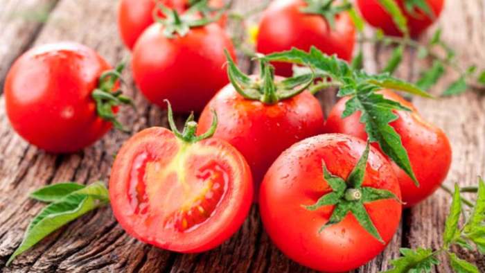 paradajz leči giht