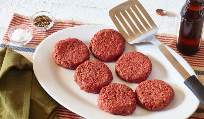 Beyond Meat burger veganski burgeri proteini iz graška